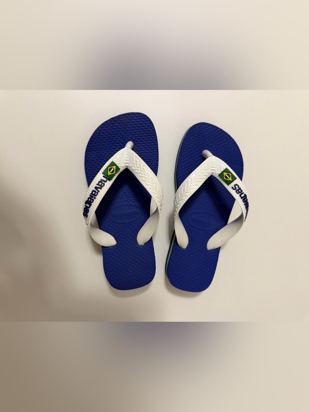 Havaianas Cobalt Blue & White Brazilian Flag Logo Flip Flops 11/12 C Pool Shoes